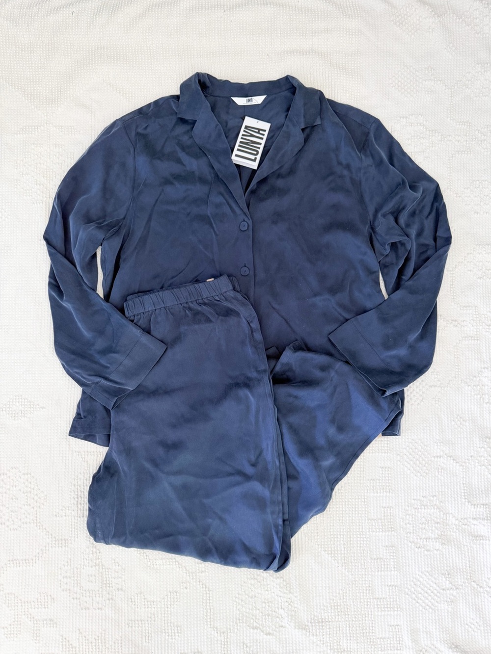 LUNYA NWT Washable Silk Long Sleeve Pant Set in Deep Blue Size XL